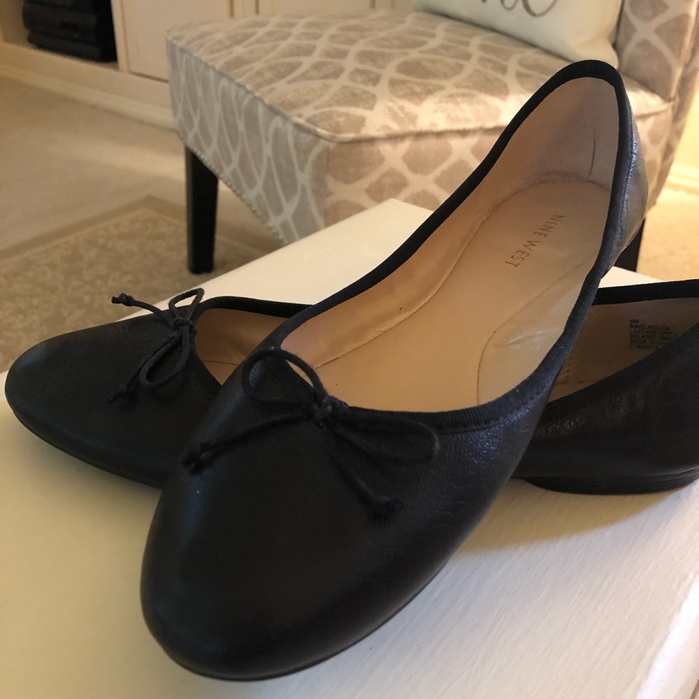COPY - Nine West black flats size 9.5
